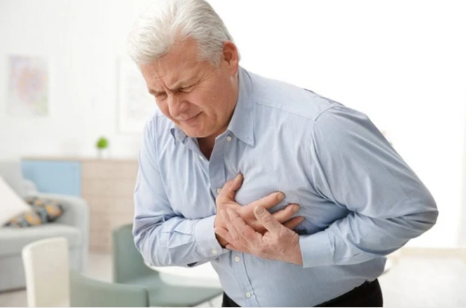 Gan nhiễm mỡ và cao huyết áp có liên quan gì? Bác sĩ cảnh báo nguy cơ nhiều người bỏ qua